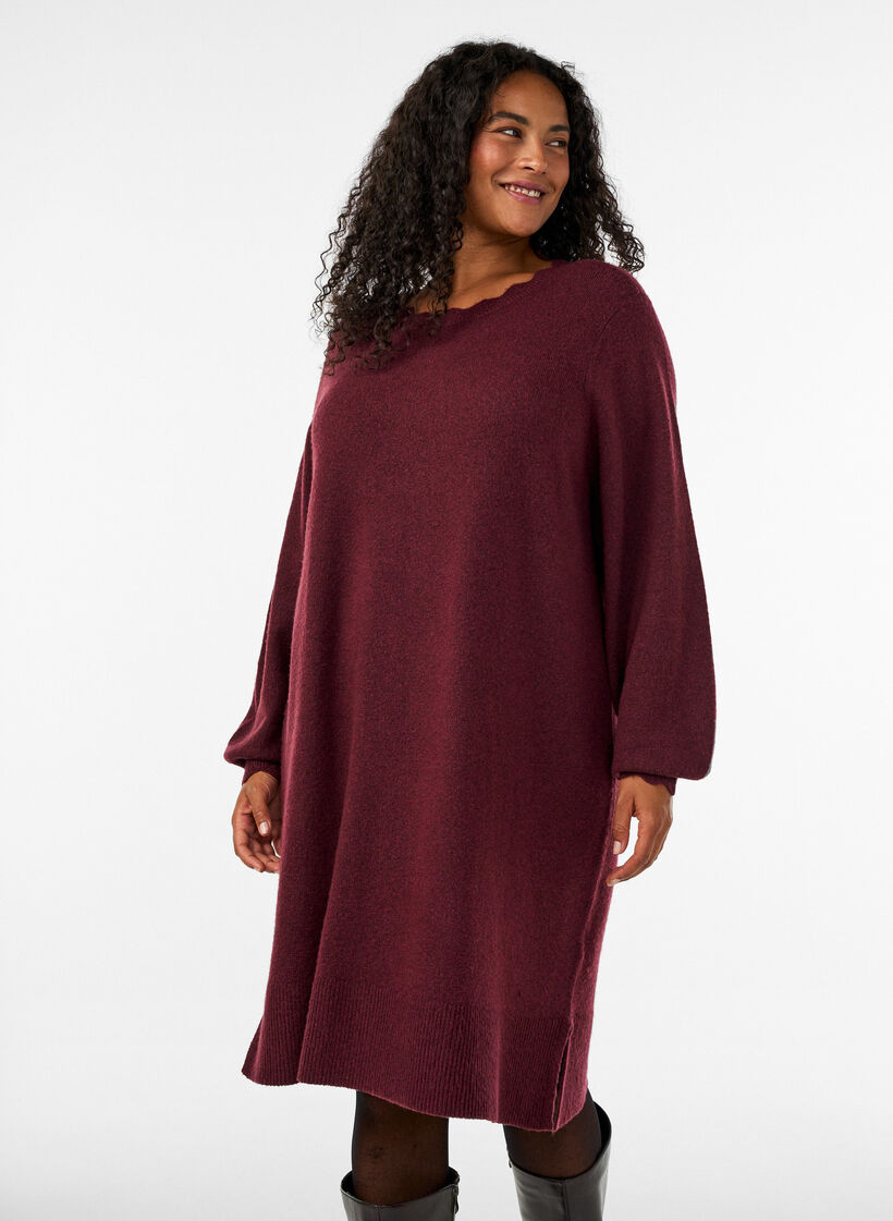 Robe courte en maille avec ourlet ondul&eacute; et fentes, Bordeaux, Model image number 0