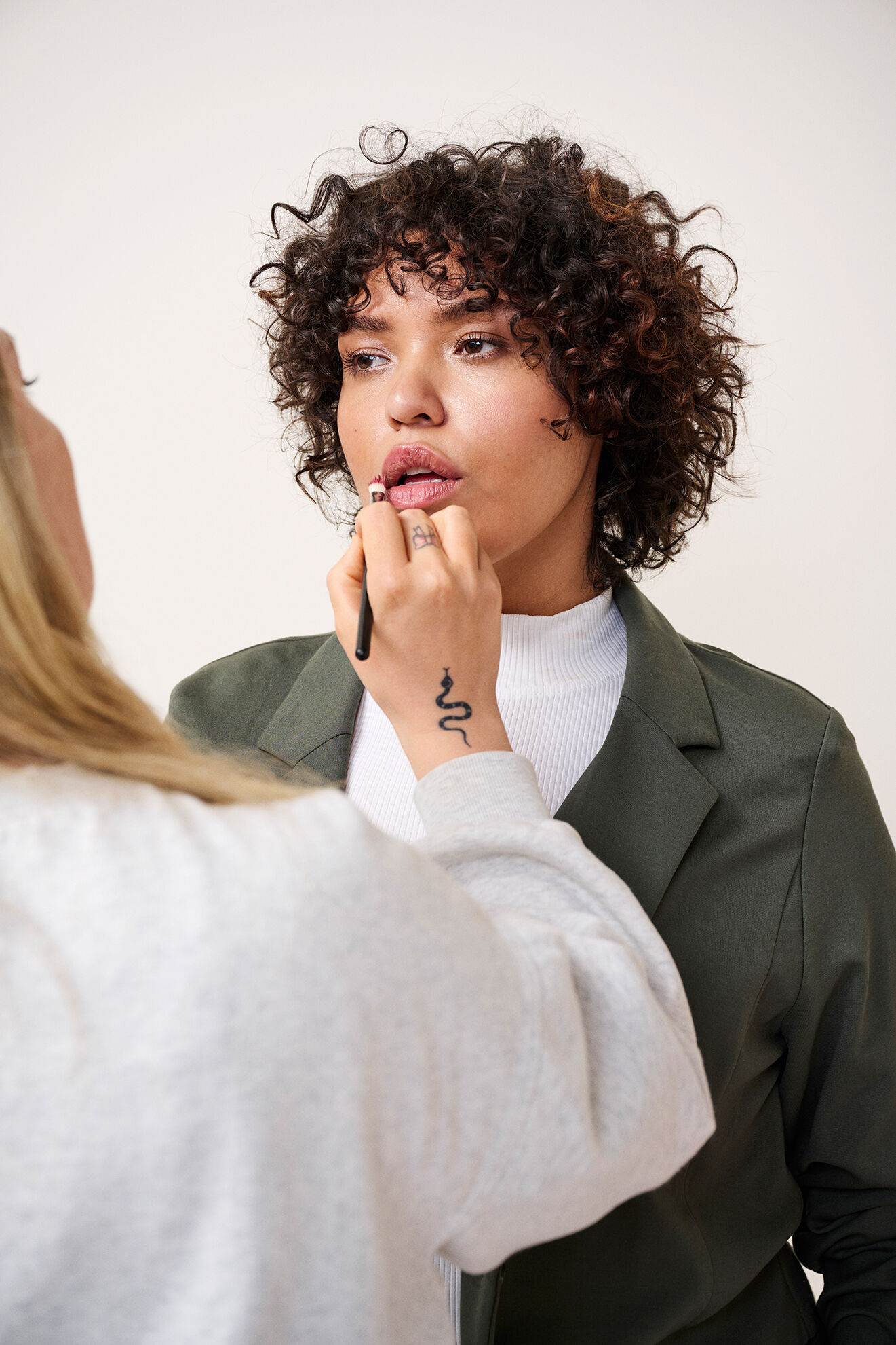 Zizzi Col roul&eacute;, , Model