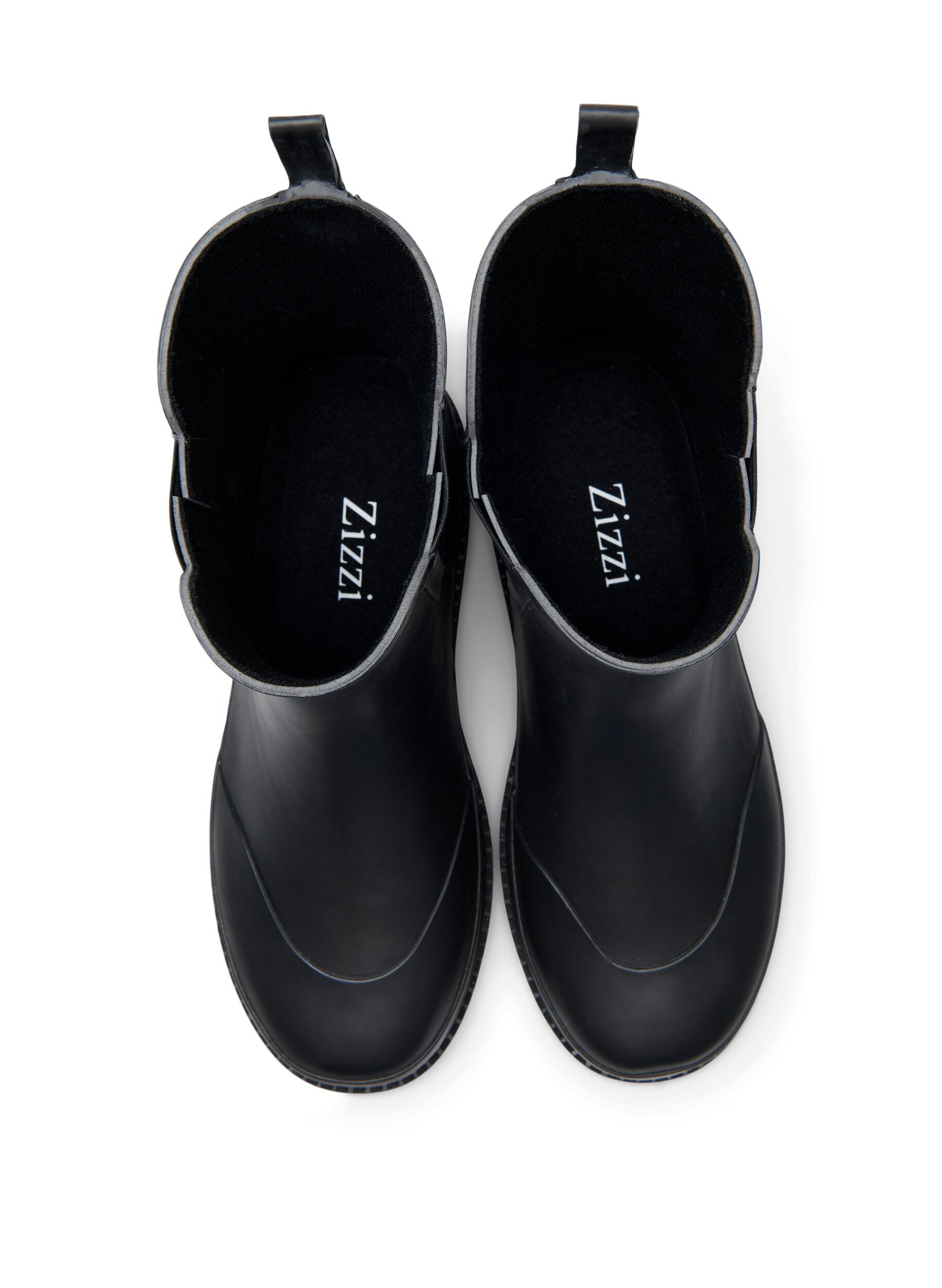 Zizzi Bottes en caoutchouc &agrave; largeur courte et ajust&eacute;e, Black, Packshot image number 2