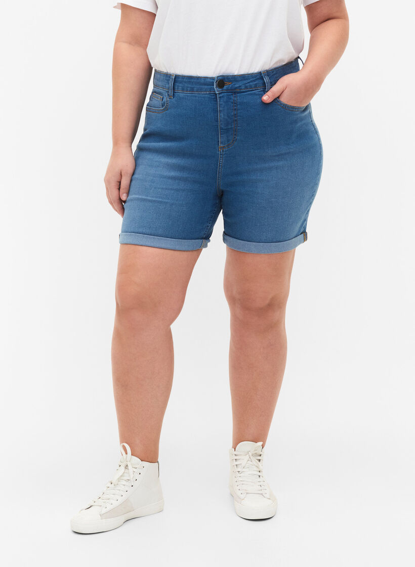 Short en jean à taille haute et coupe ajustée, Medium Blue Denim, Model image number 2