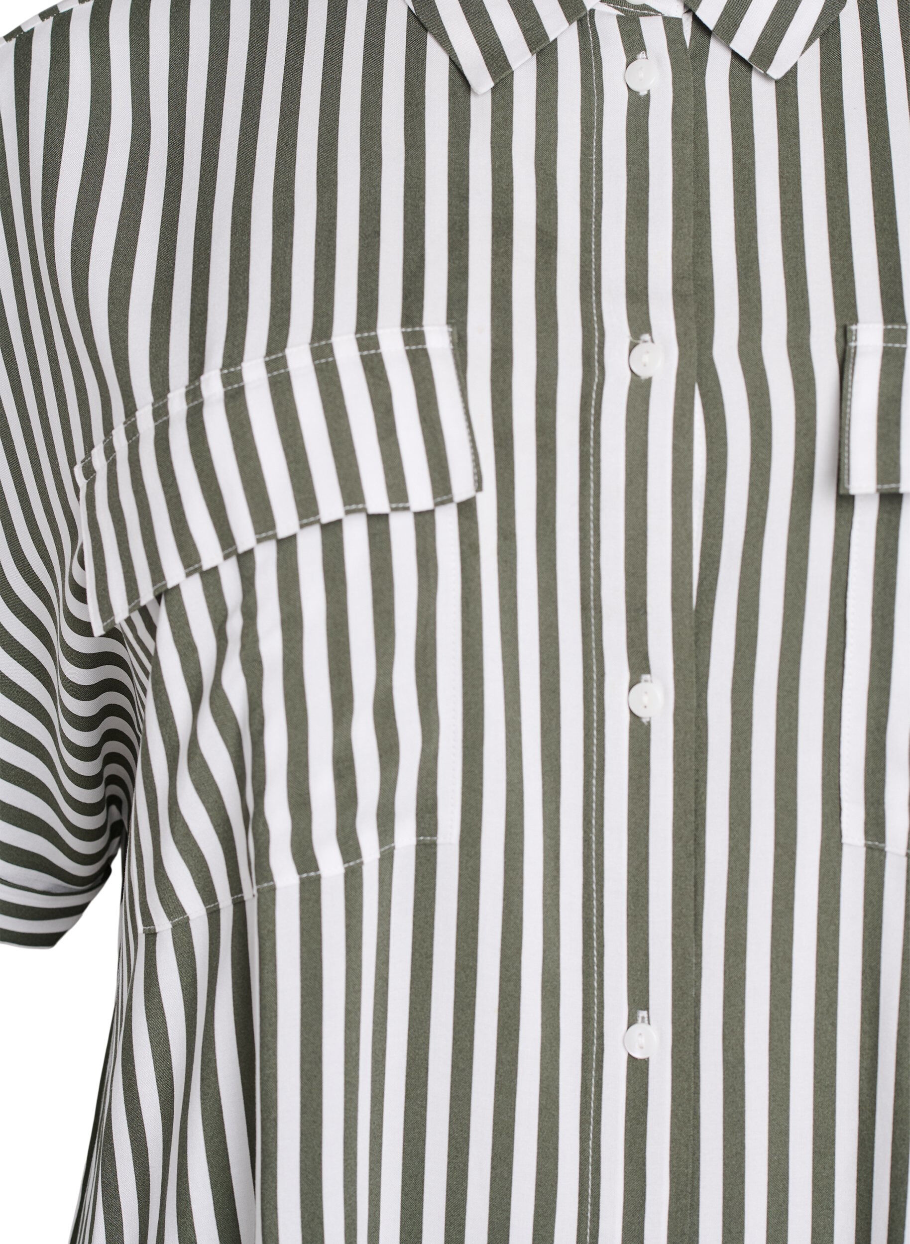 Zizzi FLASH &ndash; Robe chemise longue avec manches courtes, Vert, Packshot image number 2