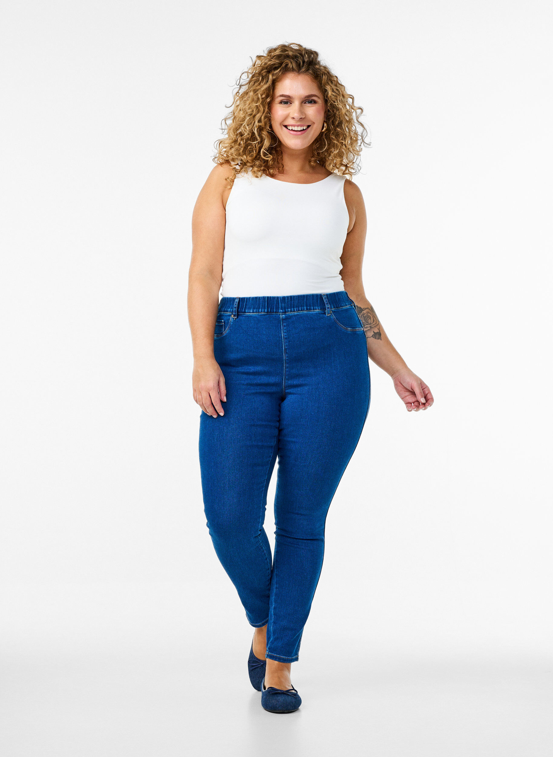 Zizzi Jeggings &agrave; taille haute., Bleu, Model image number 0