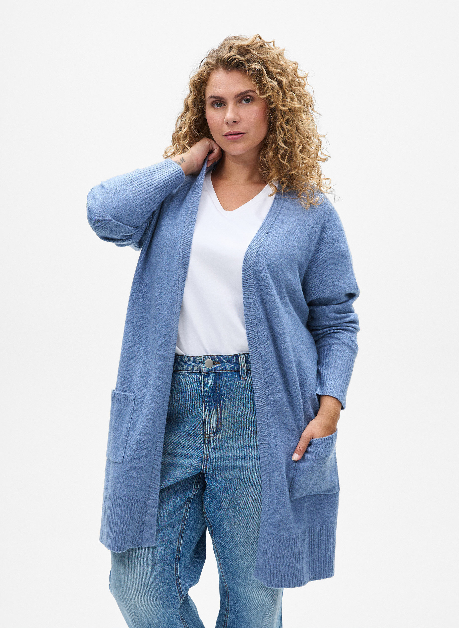 ZizziCardigan en tricot c&ocirc;tel&eacute; avec poches, Bleu, Model image number 0