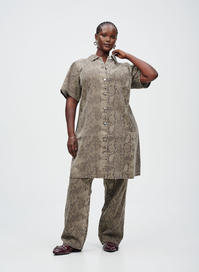 Ensemble en denim imprimé serpent, , Model