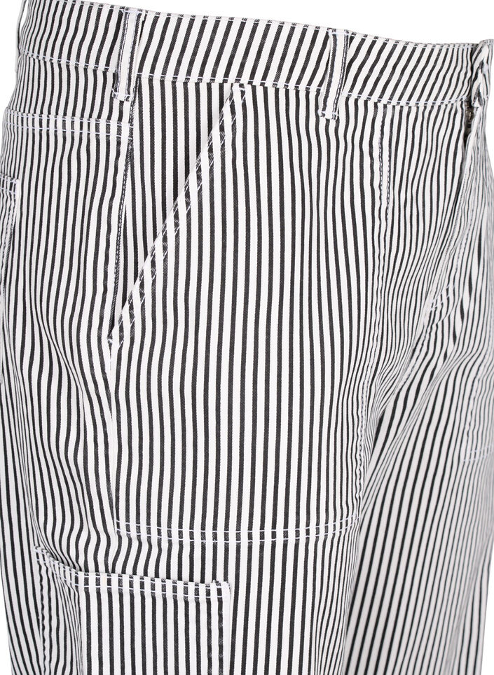 Jean cargo à rayures avec une coupe droite, Black White Stripe, Packshot image number 2