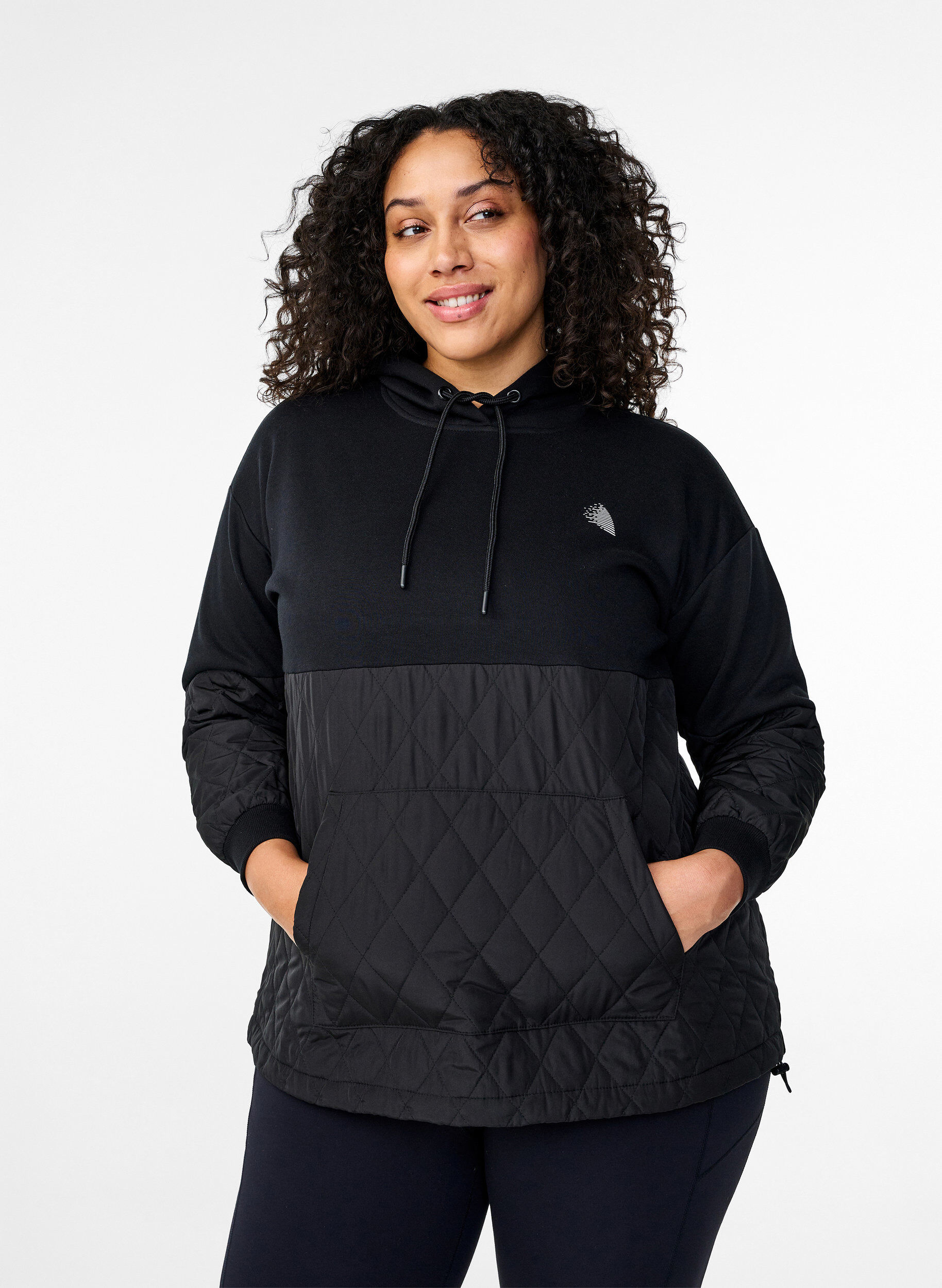 Zizzi Sweat &agrave; capuche rembourr&eacute;, Black, Model image number 0