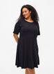 Robe en coton de couleur unie avec des manches courtes, Black Solid, Model image number 0