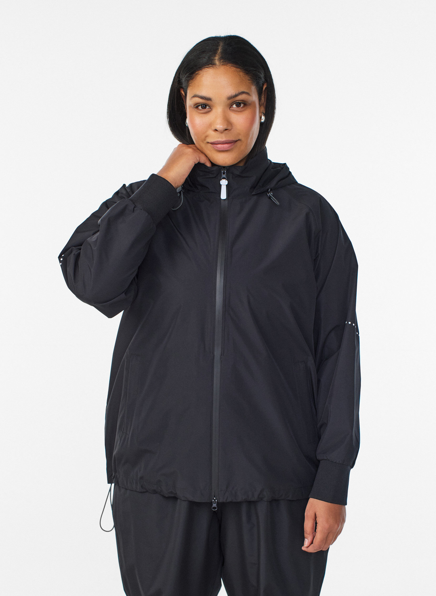 Zizzi Veste de pluie avec d&eacute;tails r&eacute;fl&eacute;chissants, Noir, Model image number 0