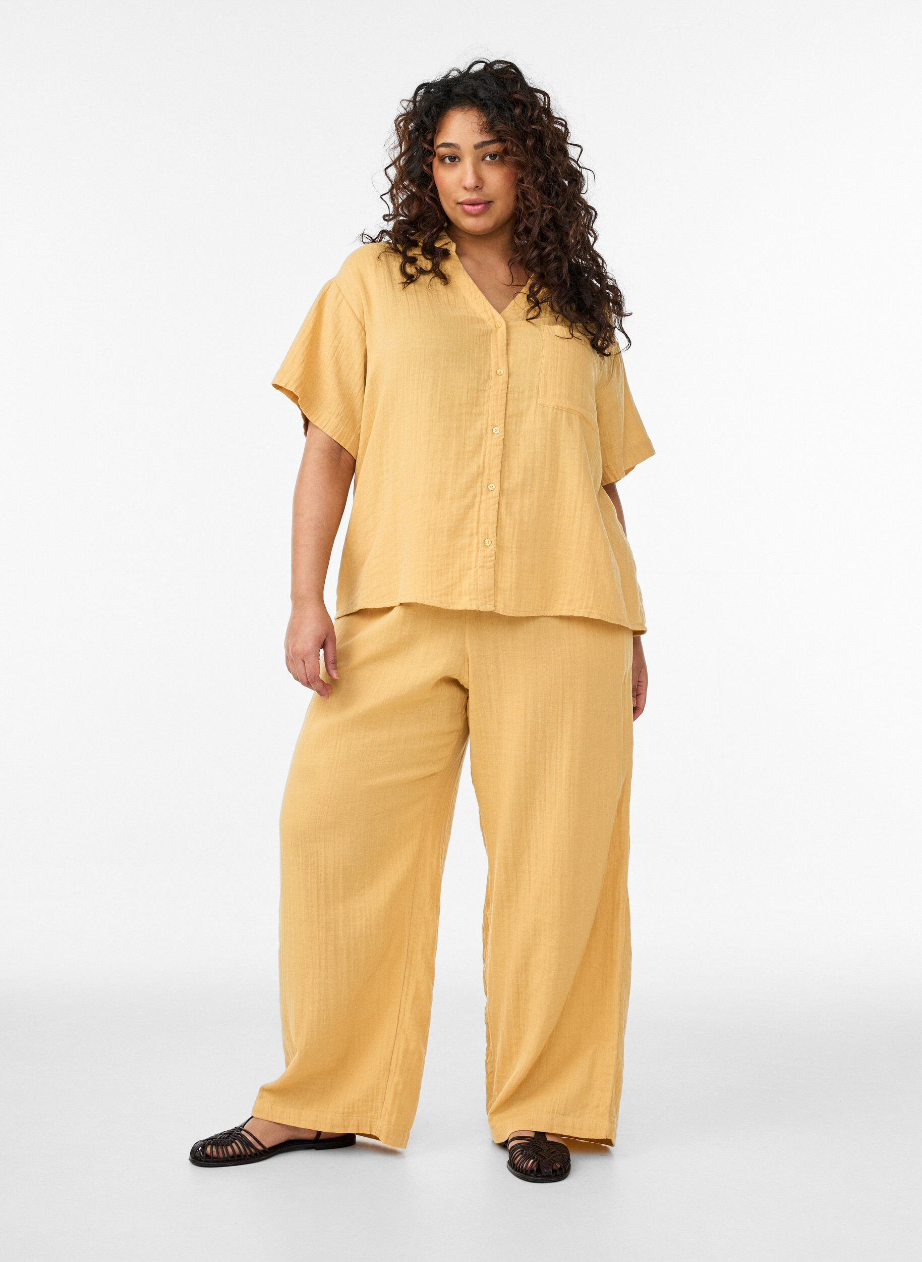 ZizziBlouse en mousseline de coton &agrave; manches courtes, Jaune clair, Model image number 1