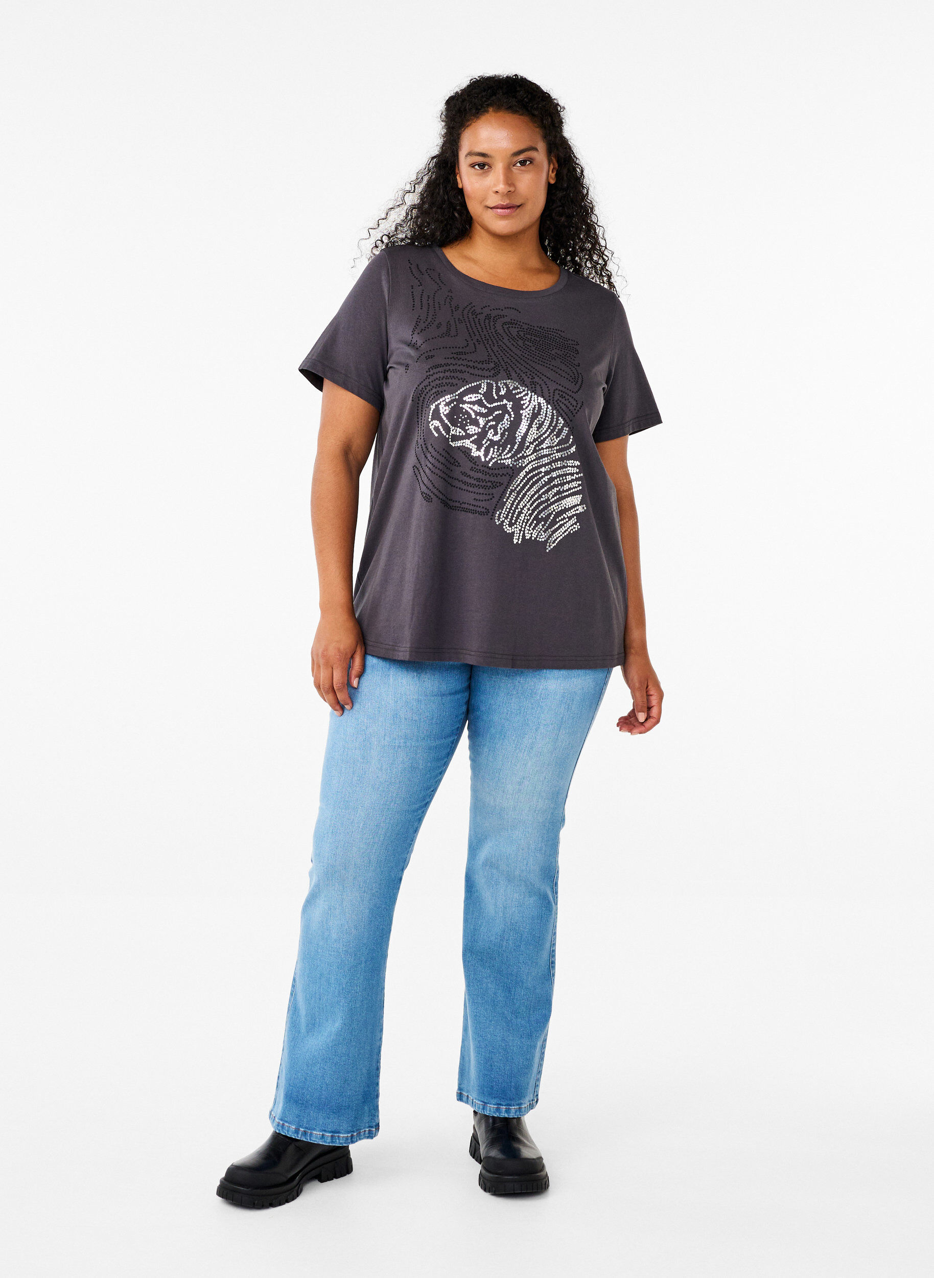 Zizzi T-shirt en coton avec impression, Asphalt w. Tiger, Model image number 2