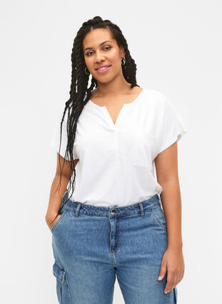 T-shirt à col en V avec poche sur la poitrine, Bright White, Model image number 0