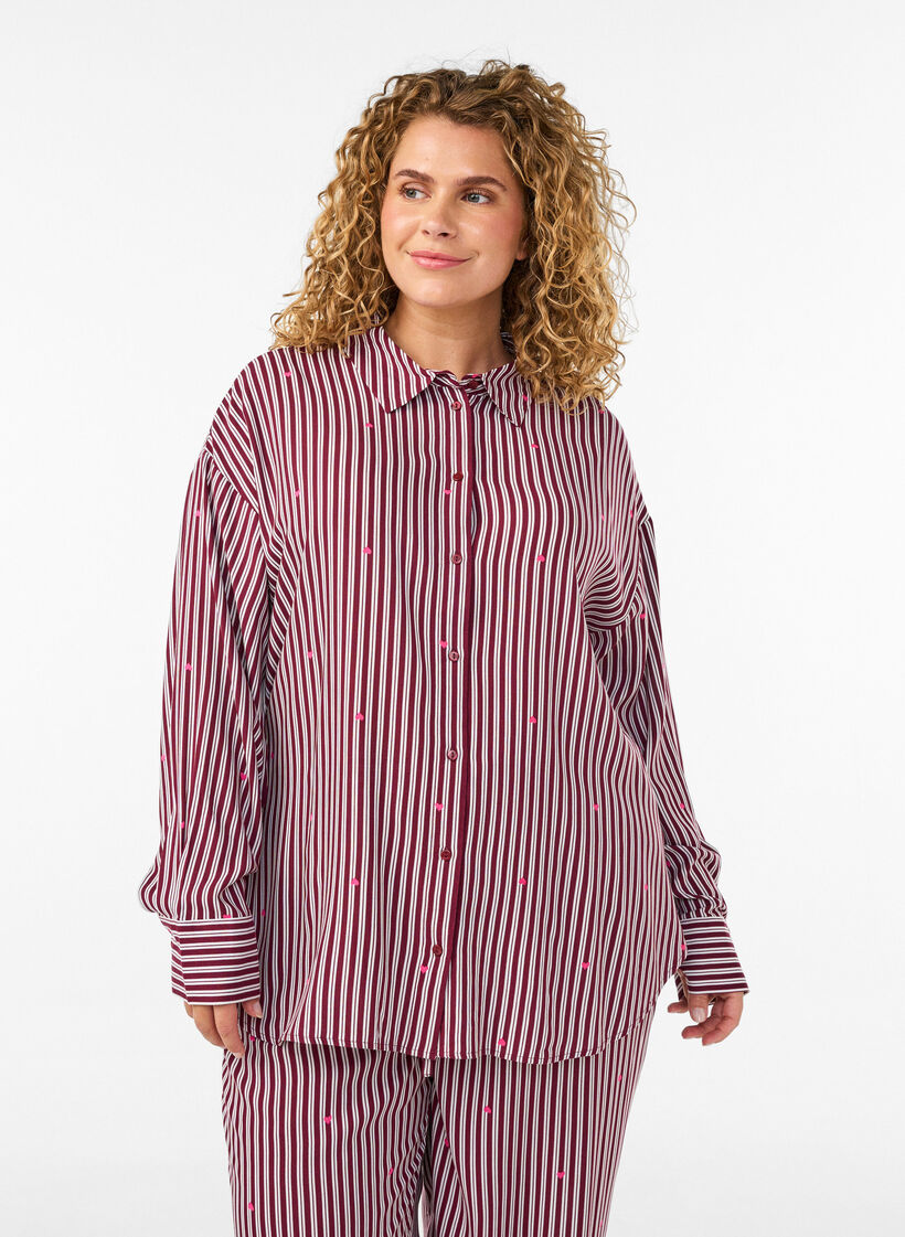 Chemise de nuit &agrave; rayures et c&oelig;urs, Bordeaux fonc&eacute;, Model image number 0