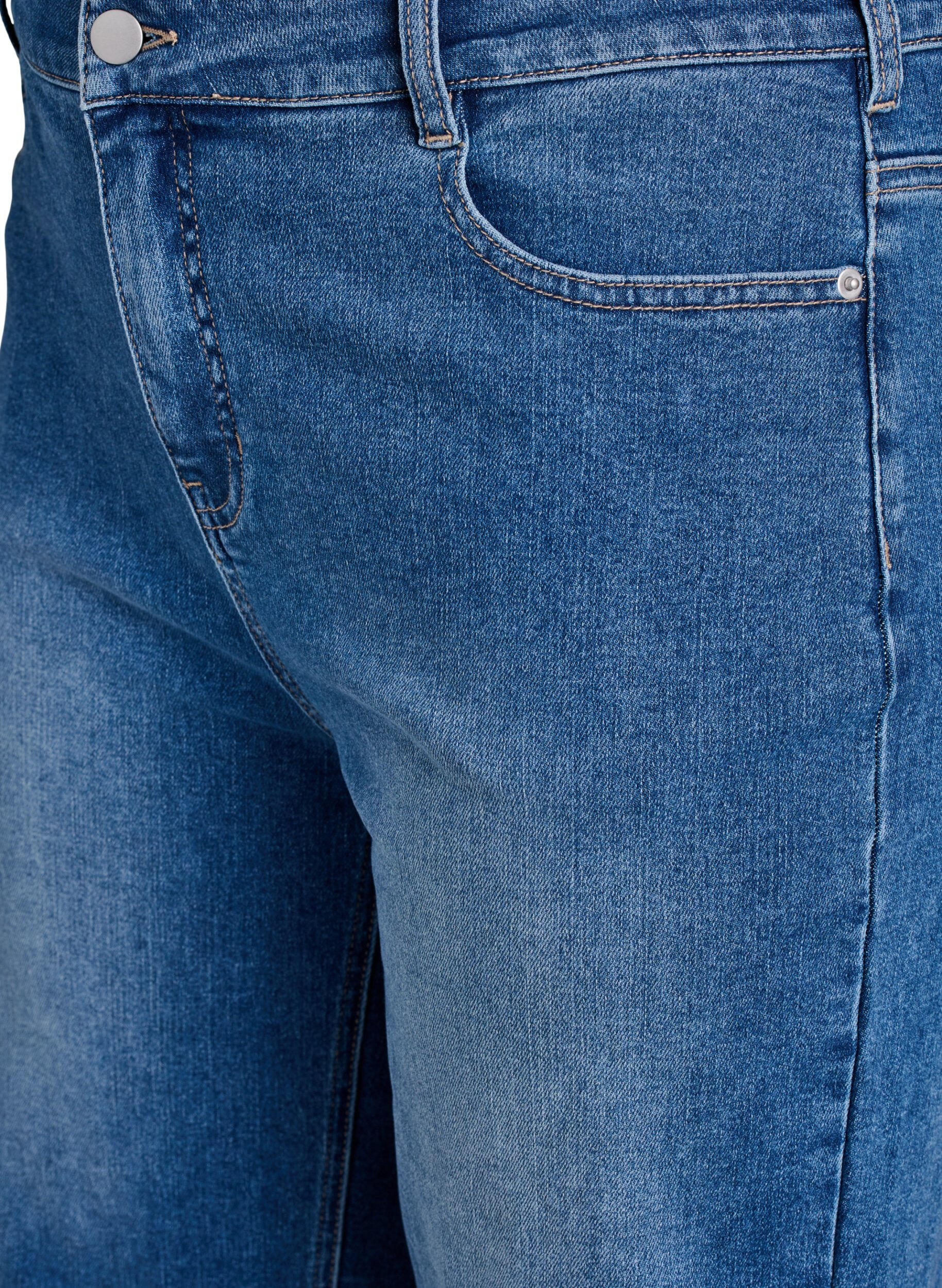 Zizzi Bermuda en denim taille haute, Bleu Clair, Packshot image number 2