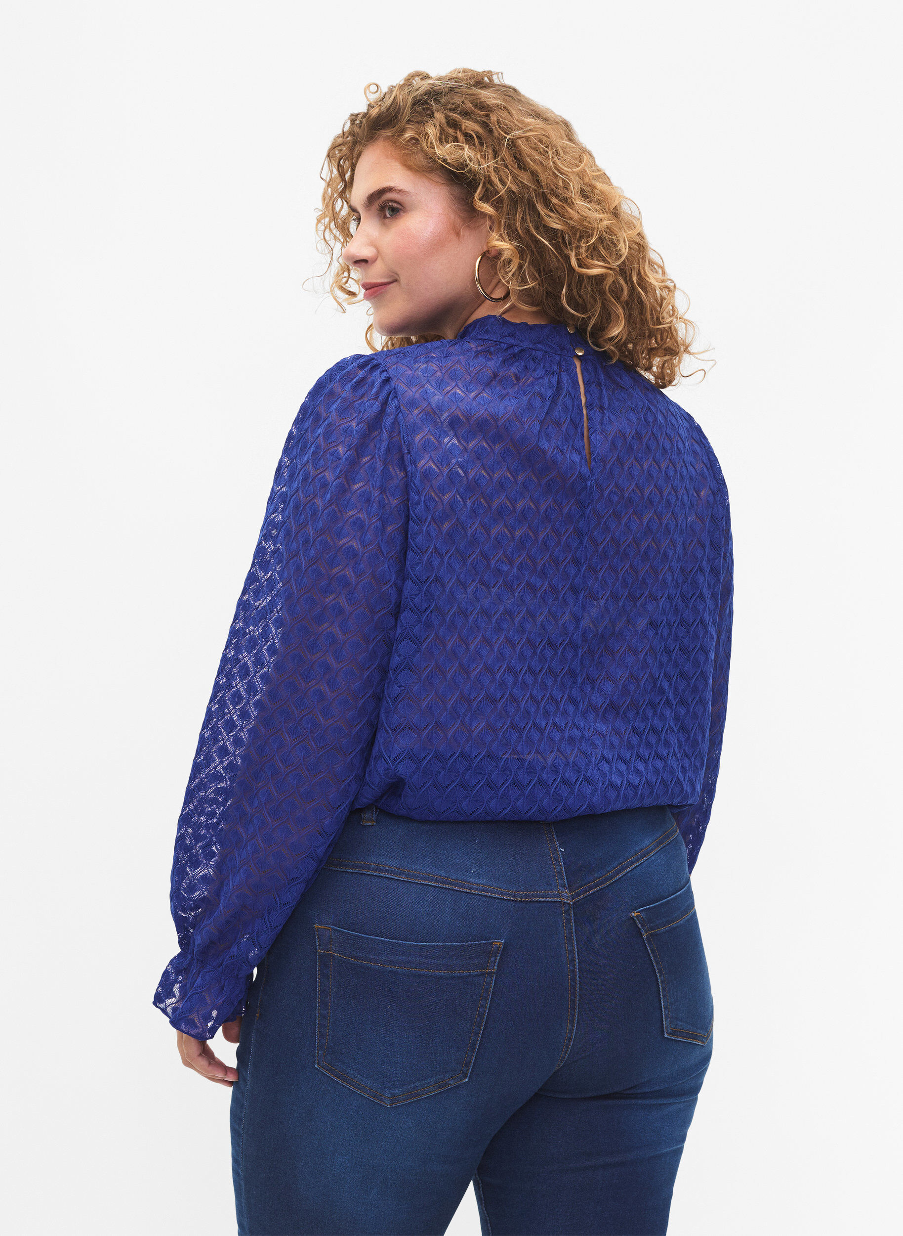 Zizzi  Blouse &agrave; manches longues avec texture &agrave; motifs, Deep Ultramarine, Model image number 1