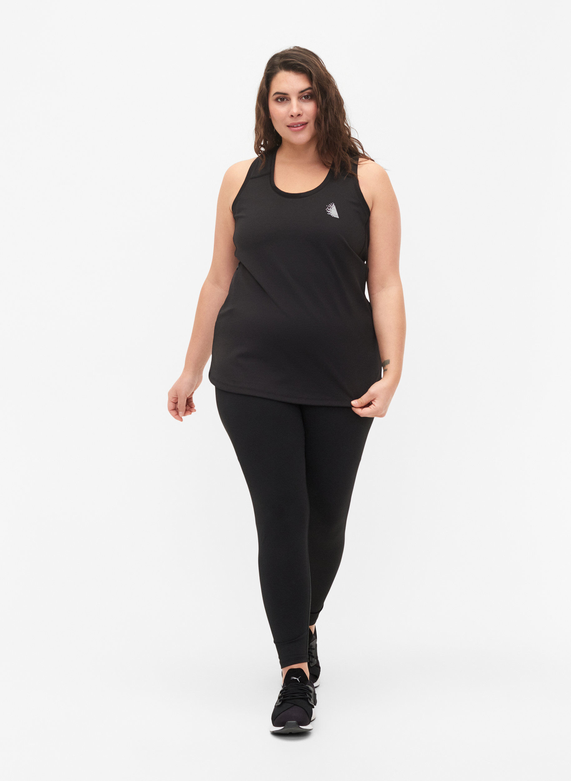 Zizzi Haut de sport avec dos rac&eacute; et maille, Black, Model image number 3