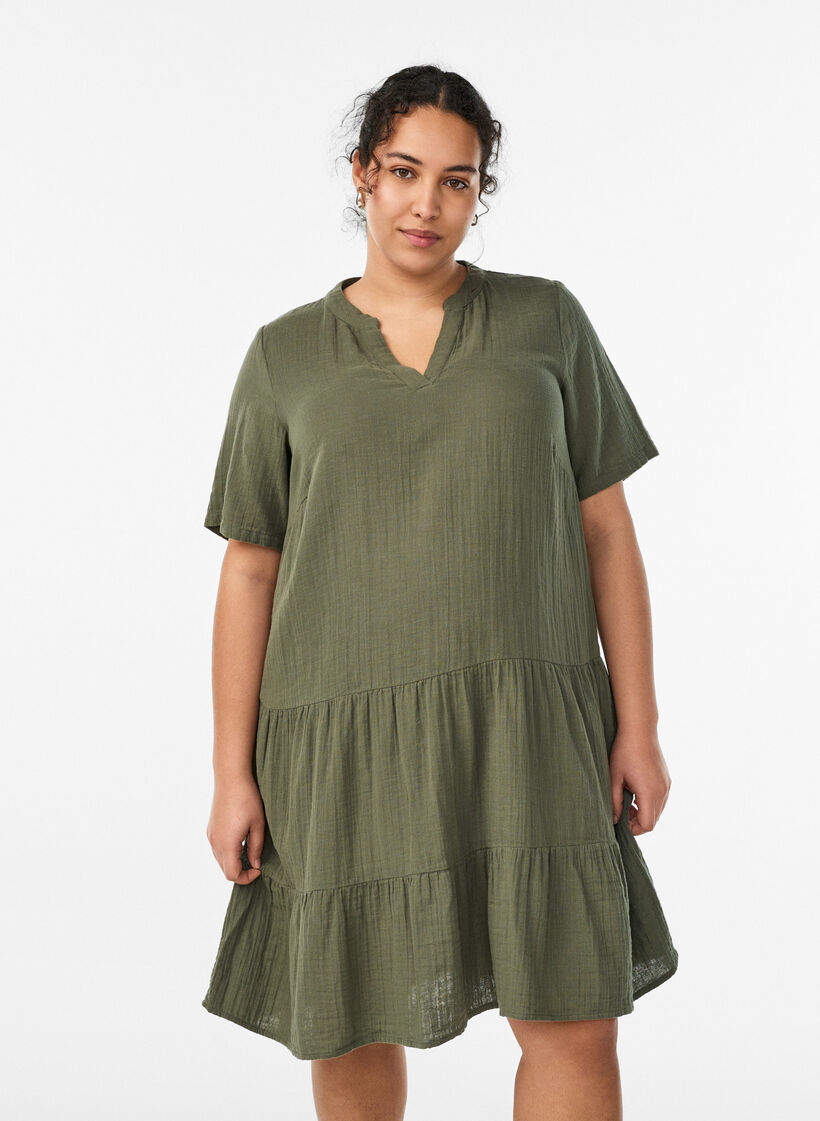 Robe courte &eacute;vas&eacute;e en mousseline de coton, Vert, Model image number 0