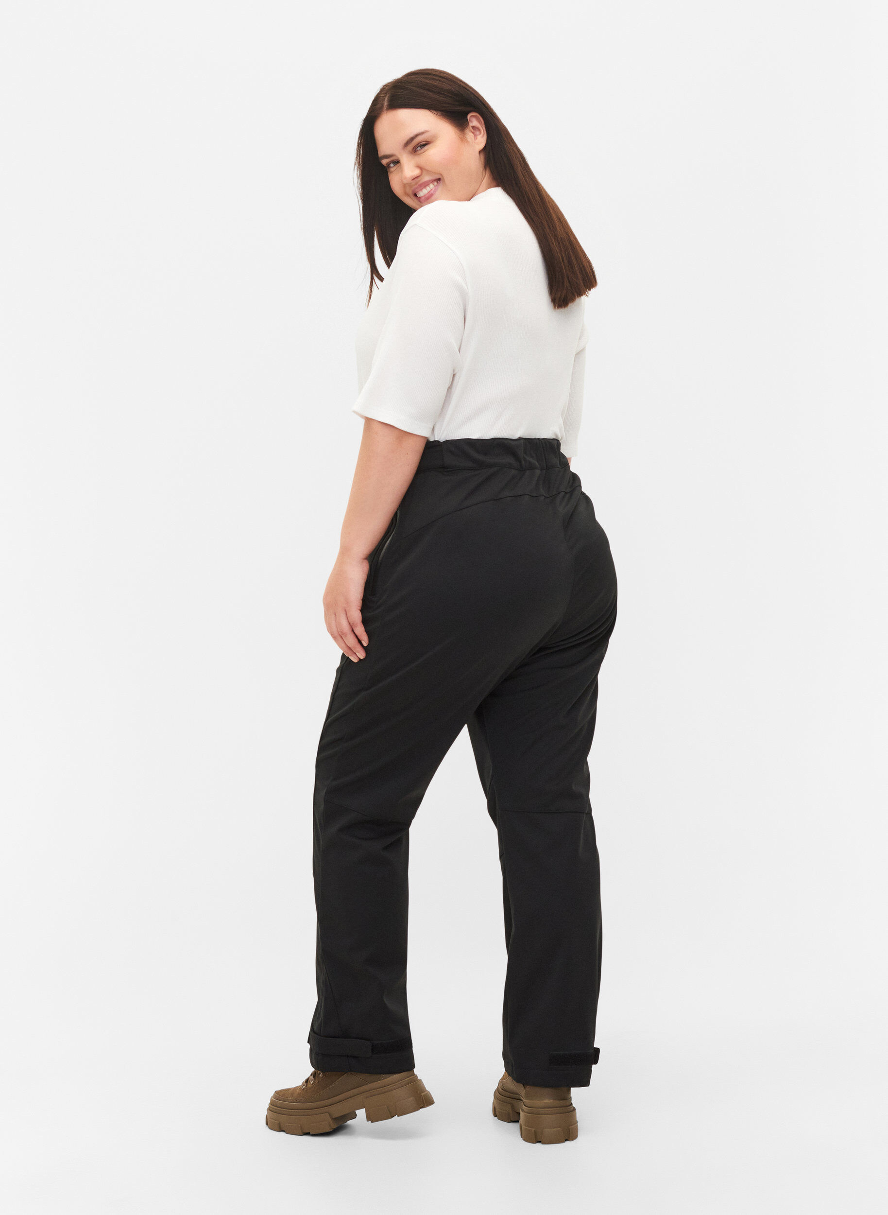 Zizzi Pantalon Softshell, Black, Model image number 1