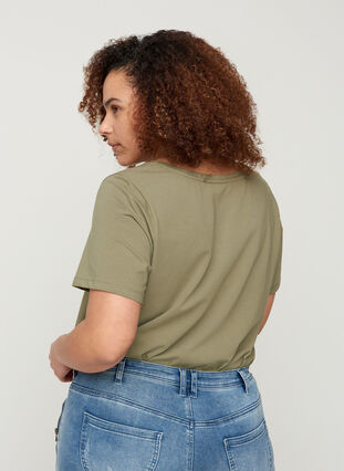 T-shirt basique, Deep Lichen Green, Model image number 1