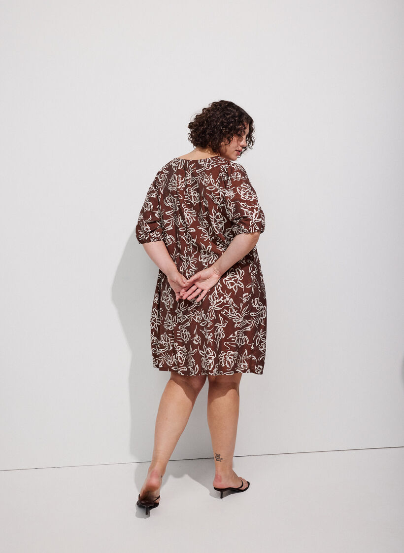 Robe courte coupe &eacute;vas&eacute;e avec col en V, Marron, Image image number 0