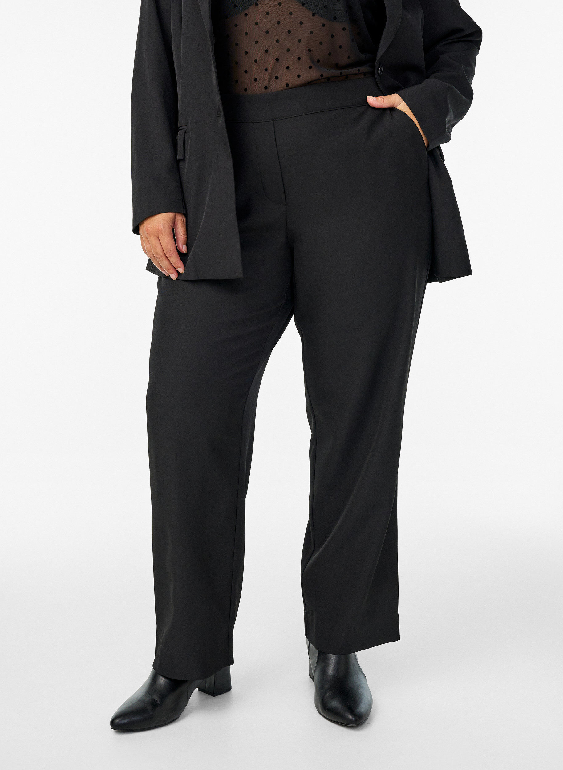 ZizziPantalon ample avec poches, Noir, Model image number 2