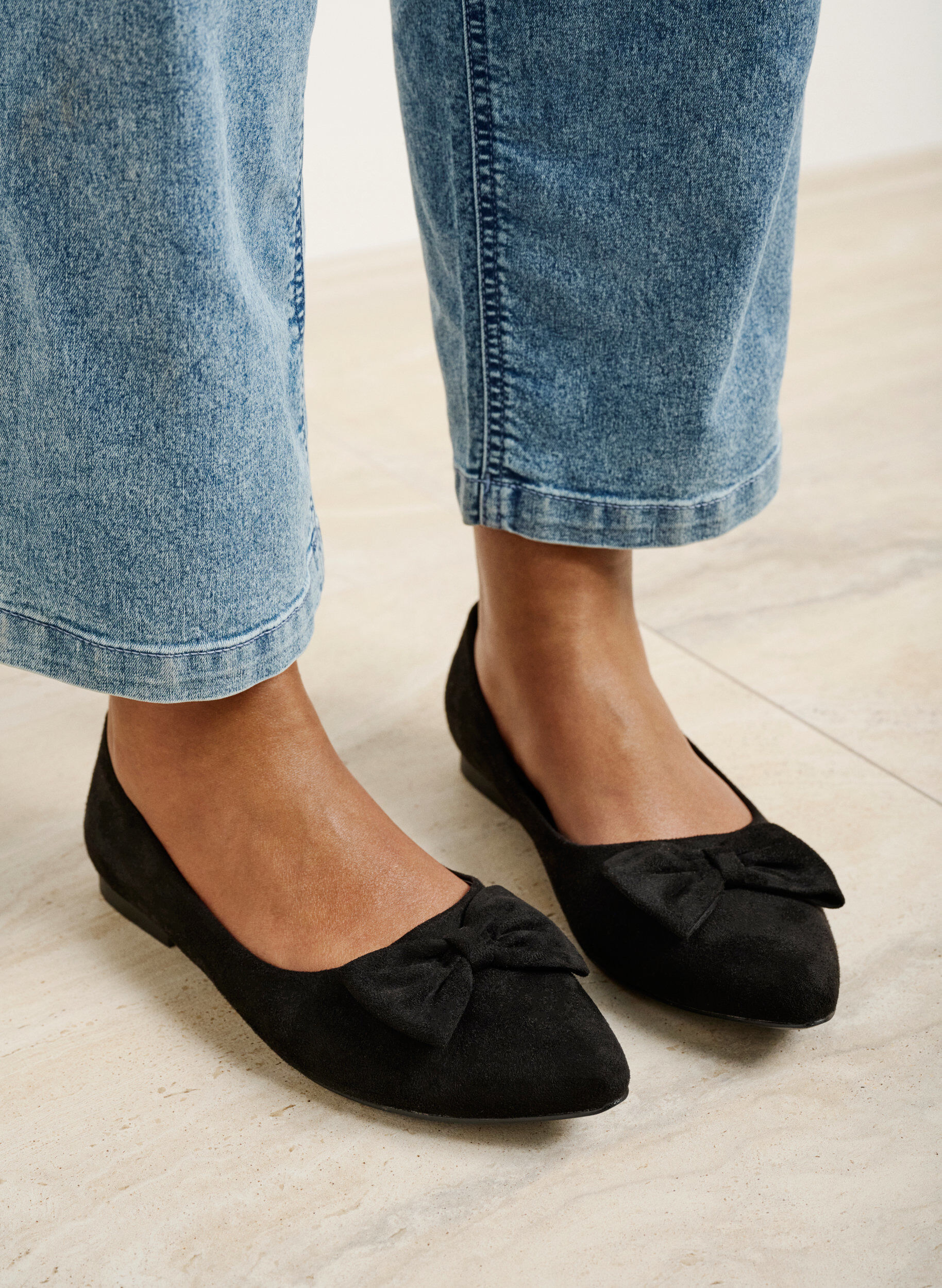 Zizzi Ballerine large avec n&oelig;ud, Noir, Image image number 0