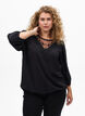 Blouse avec manches 3/4 et d&eacute;tails en dentelle, Noir, Model image number 0