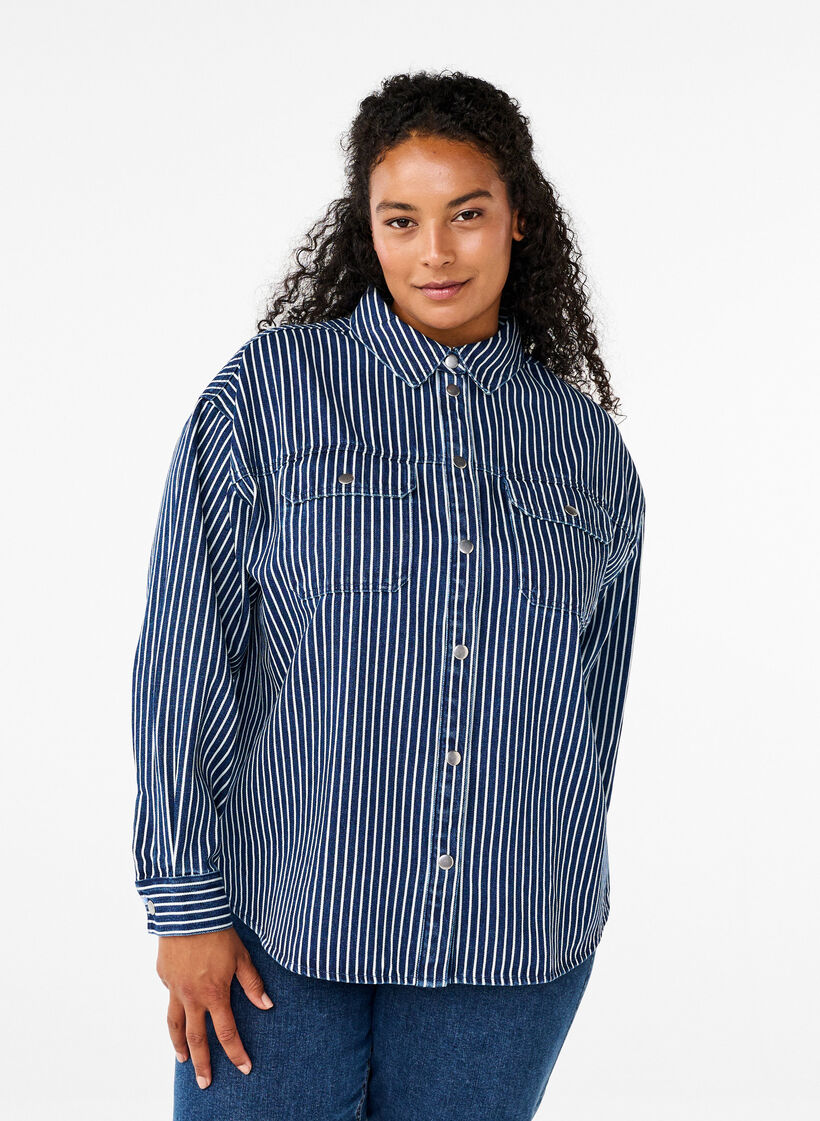 Chemise en jean rayée avec poches de poitrine, Blue Denim Stripe, Model image number 0