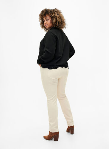 Emily jeans à coupe serrée avec une taille régulière, Oatmeal, Model image number 1