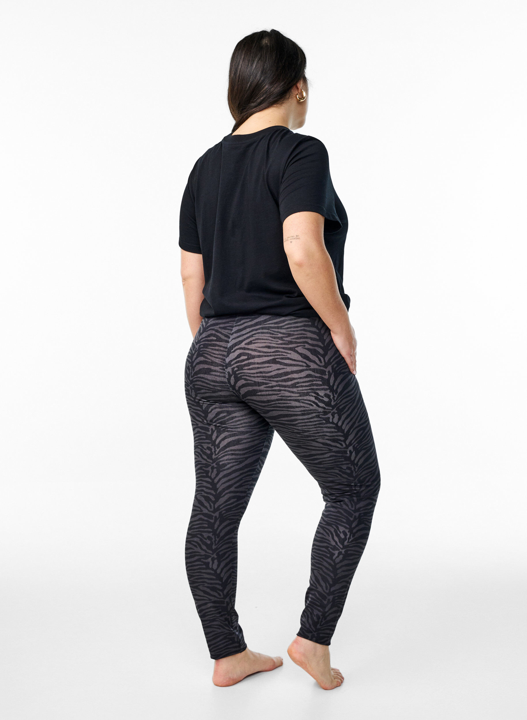 Zizzi Leggings en viscose avec imprim&eacute;, Noir, Model image number 2