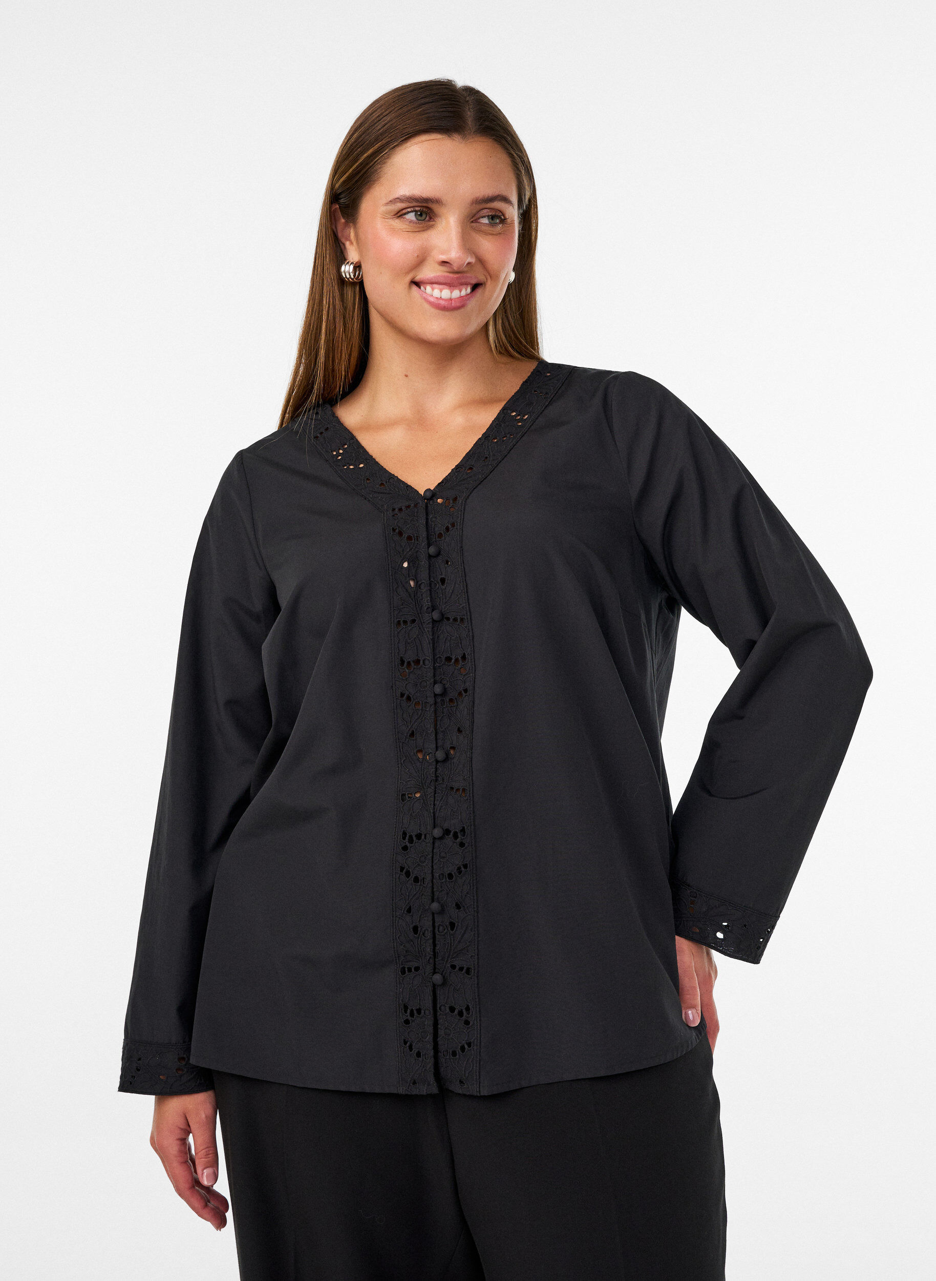 ZizziChemisier avec broderie anglaise, Noir, Model image number 0