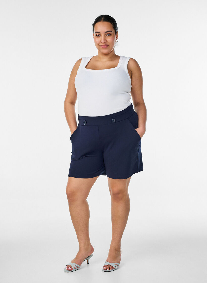 Short avec poches et coupe ample, Bleu, Model image number 1