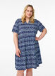 Robe &agrave; motifs avec empi&egrave;cements, Bleu, Model image number 0
