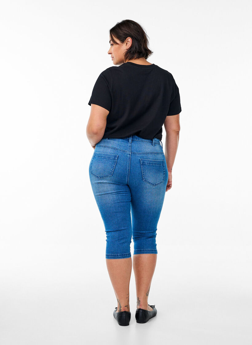 Jean capri Amy &agrave; taille haute et coupe super slim, Bleu Clair, Model image number 1