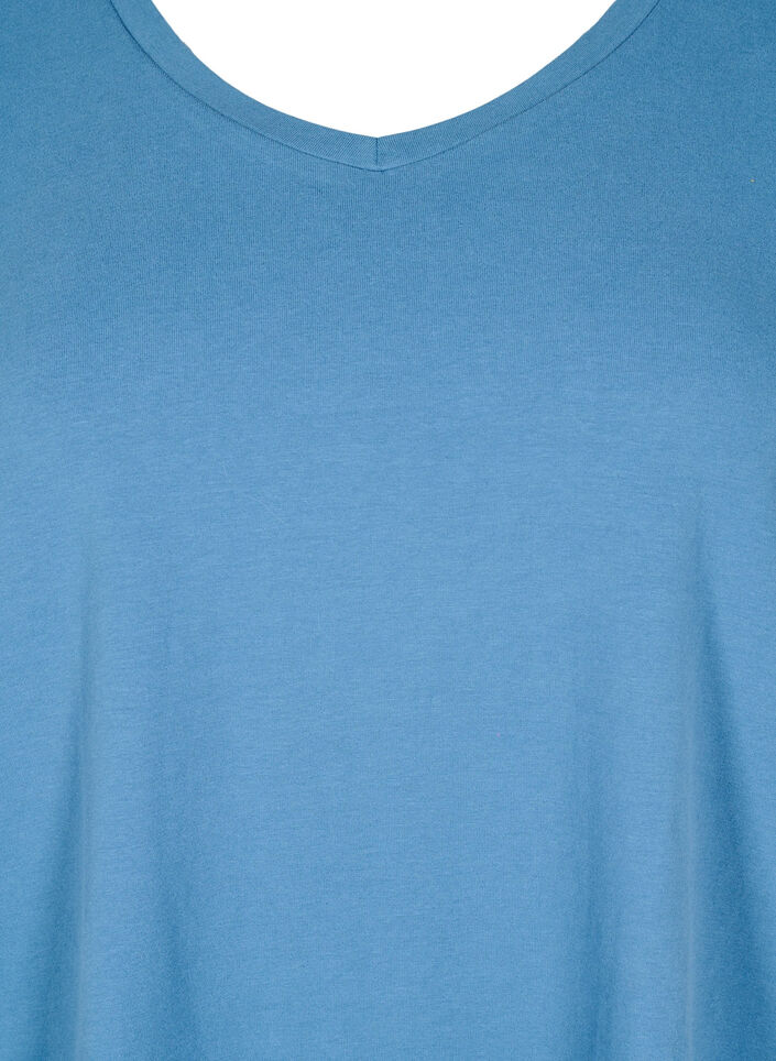 T-shirt basique en coton de couleur unie, Bleu, Packshot image number 2