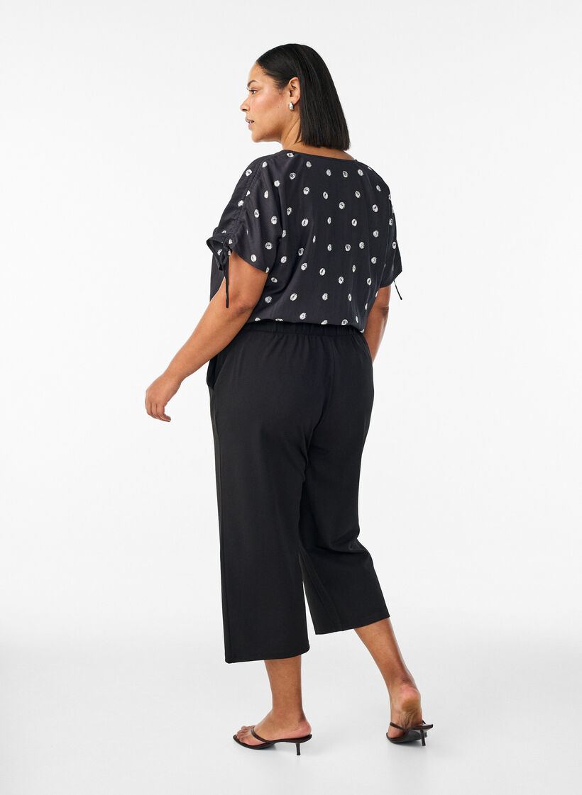 Pantalon 7/8 &agrave; coupe ample, Noir, Model image number 2