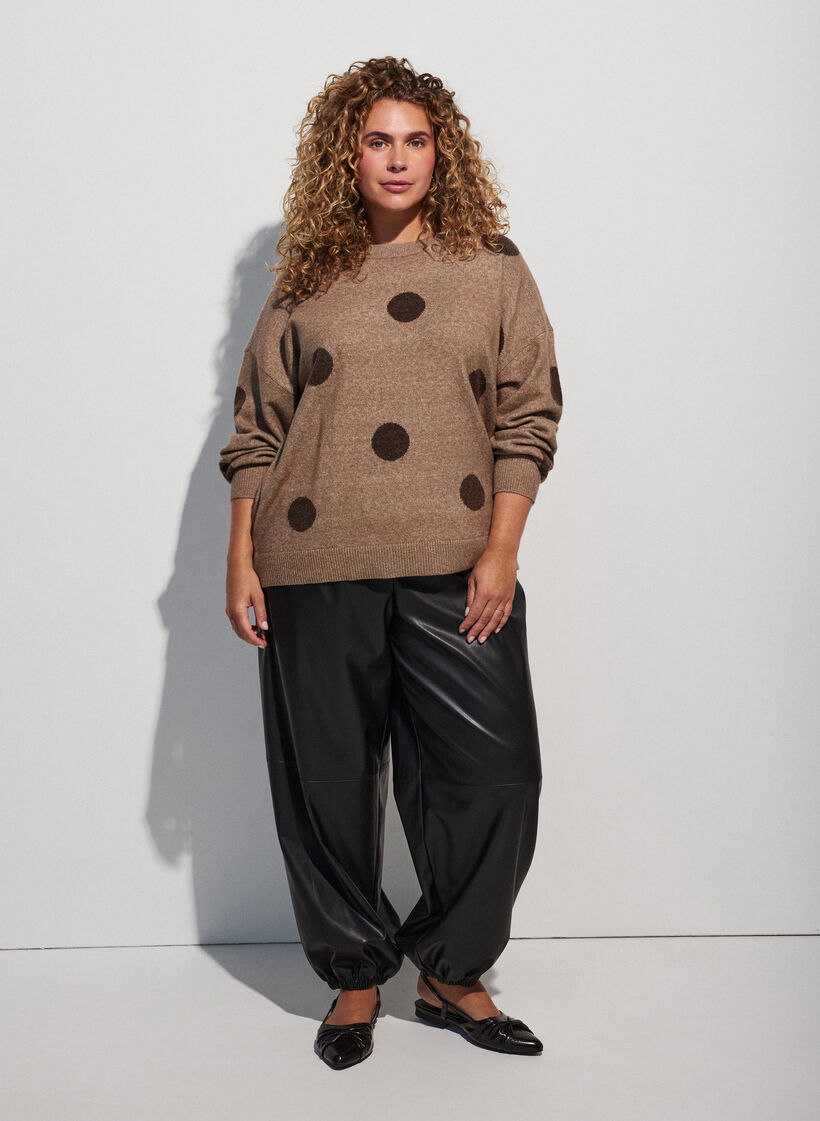 Blouse en maille &agrave; pois, Marron, Model image number 1