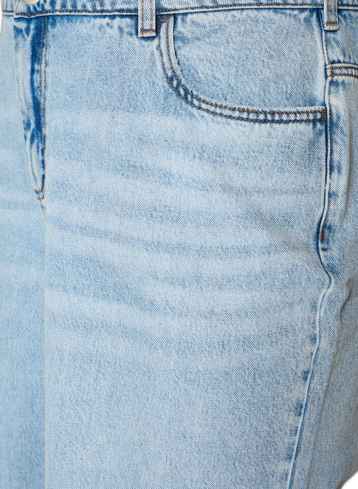 Jean cropped &agrave; effet us&eacute; et bords bruts, Bleu Clair, Packshot
