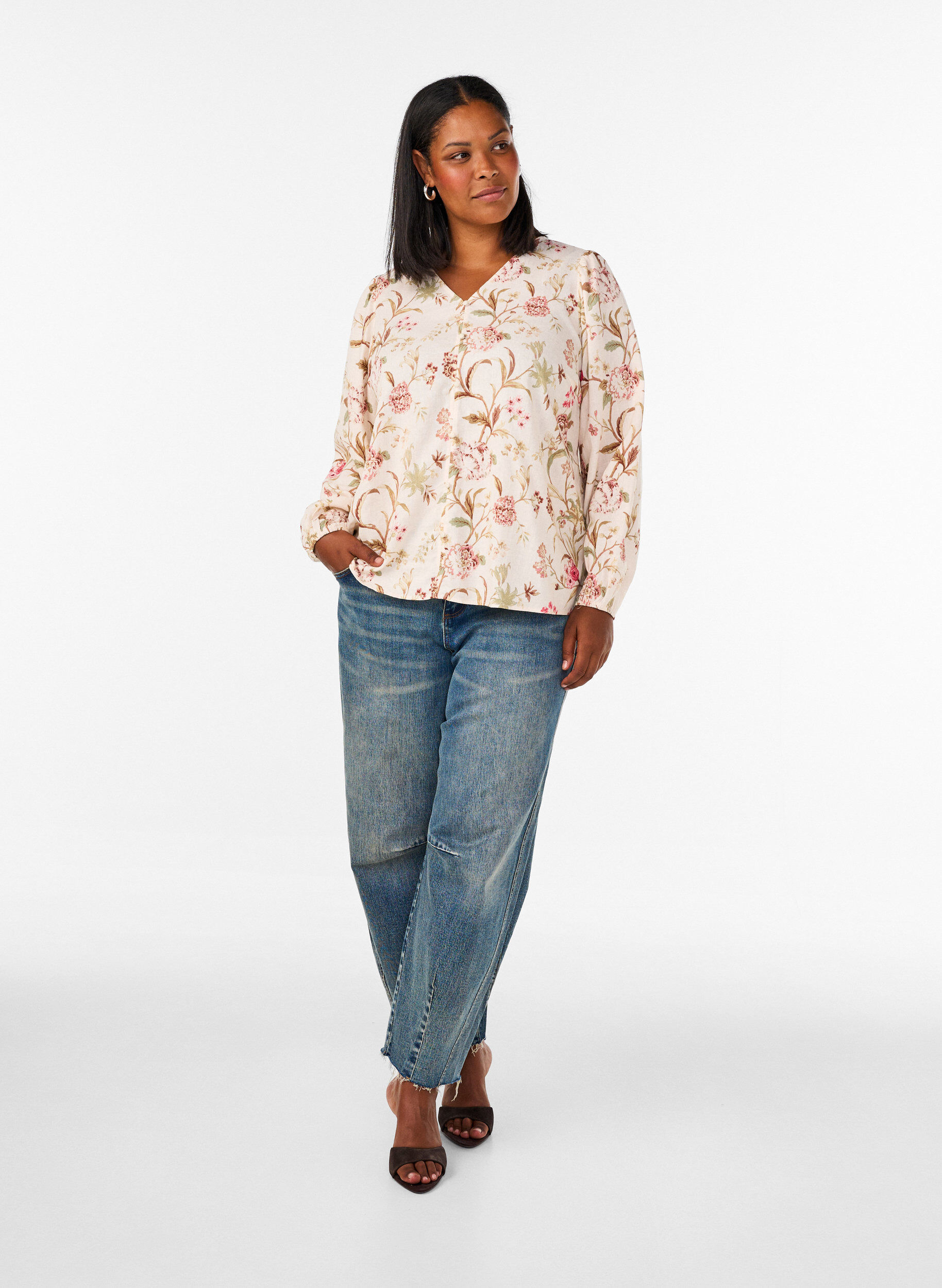ZizziBlouse fleurie en lin et viscose &agrave; manches longues, Vanille, Model image number 1