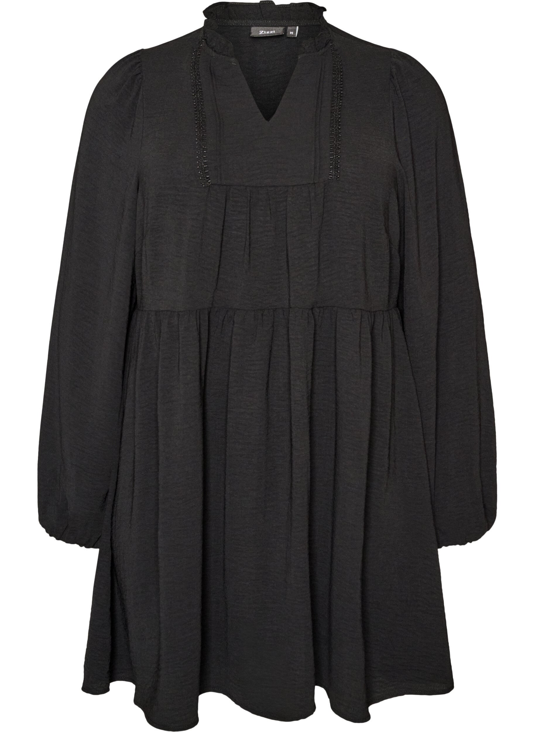 Robe coupe &eacute;vas&eacute;e avec une taille empire