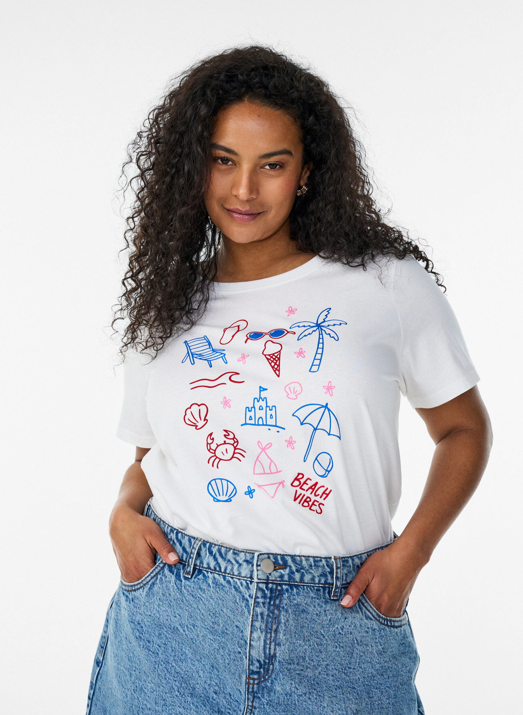 ZizziT-shirt en coton bio avec imprim&eacute; plage, Blanc, Model image number 0