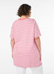 T-shirt long oversize ray&eacute; en coton bio, Violet, Model image number 2