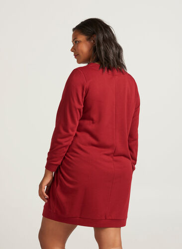 Robe col V sophistiquée , Red Dahlia, Model image number 0