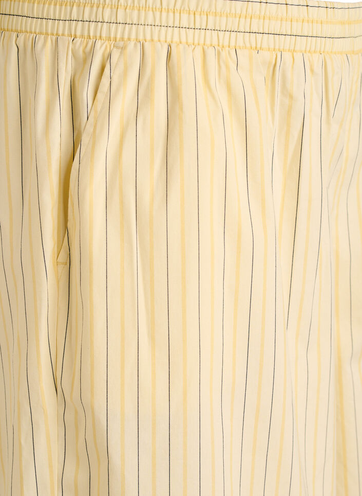 Short ample taille haute &agrave; rayures, Jaune clair, Packshot