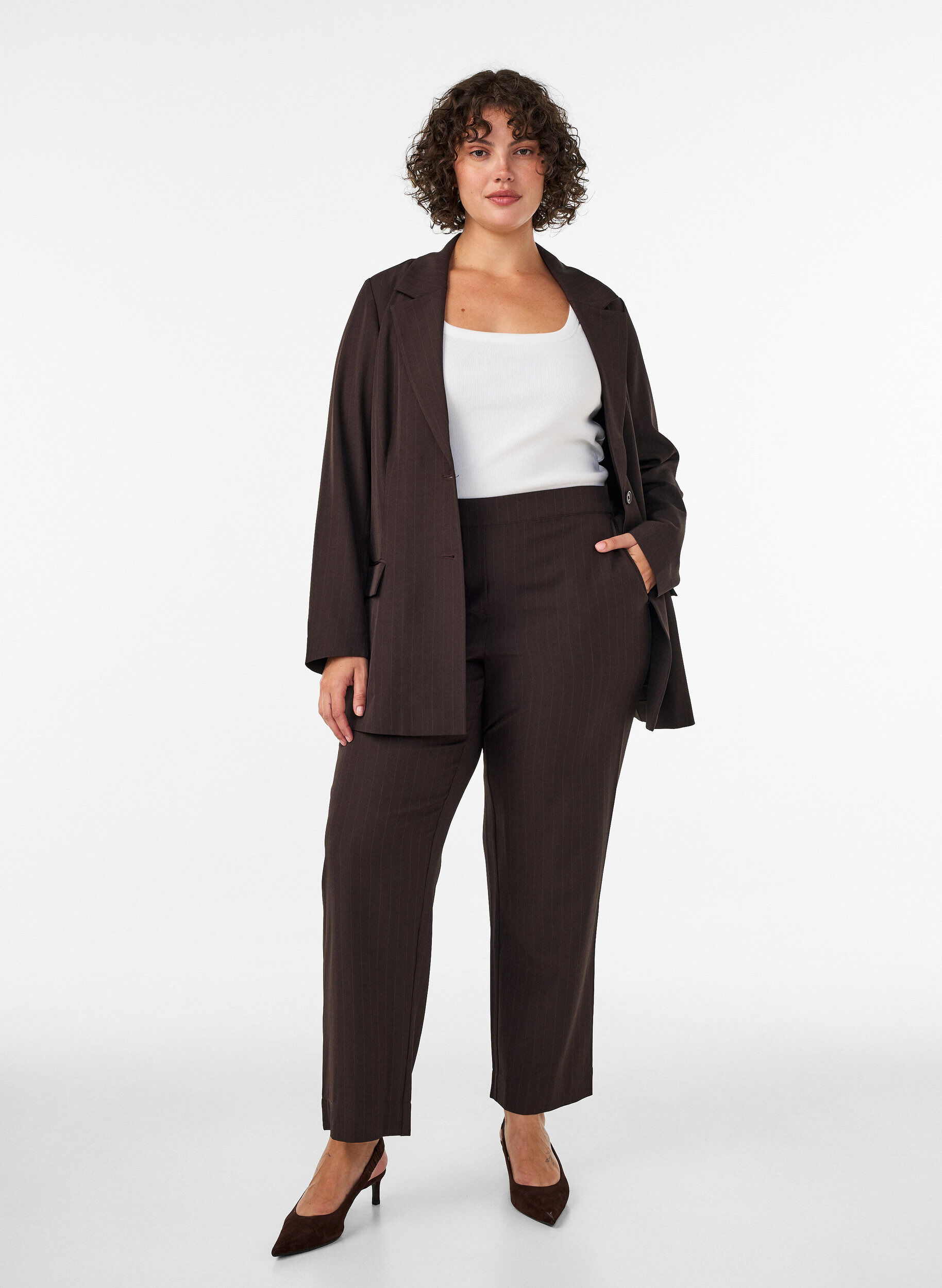 ZizziPantalon ample avec poches, Marron, Model image number 0