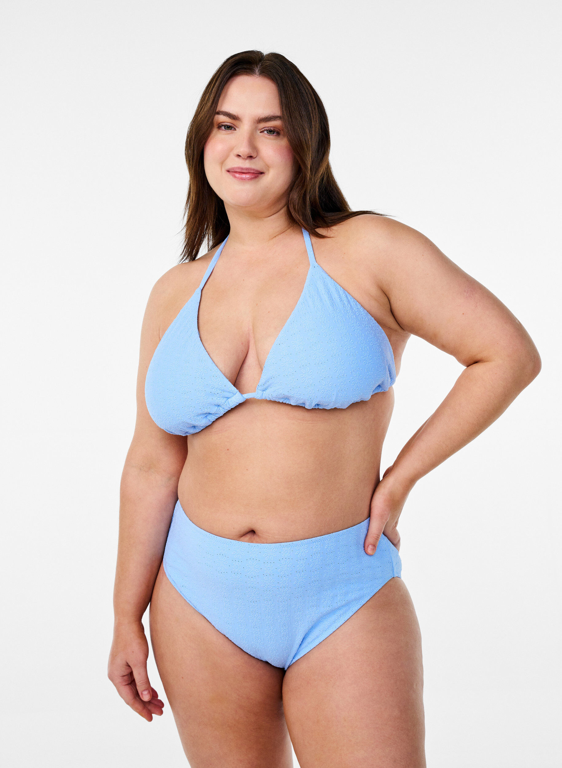 Bikini short avec une coupe tai et un motif textur&eacute;, Bleu, Model