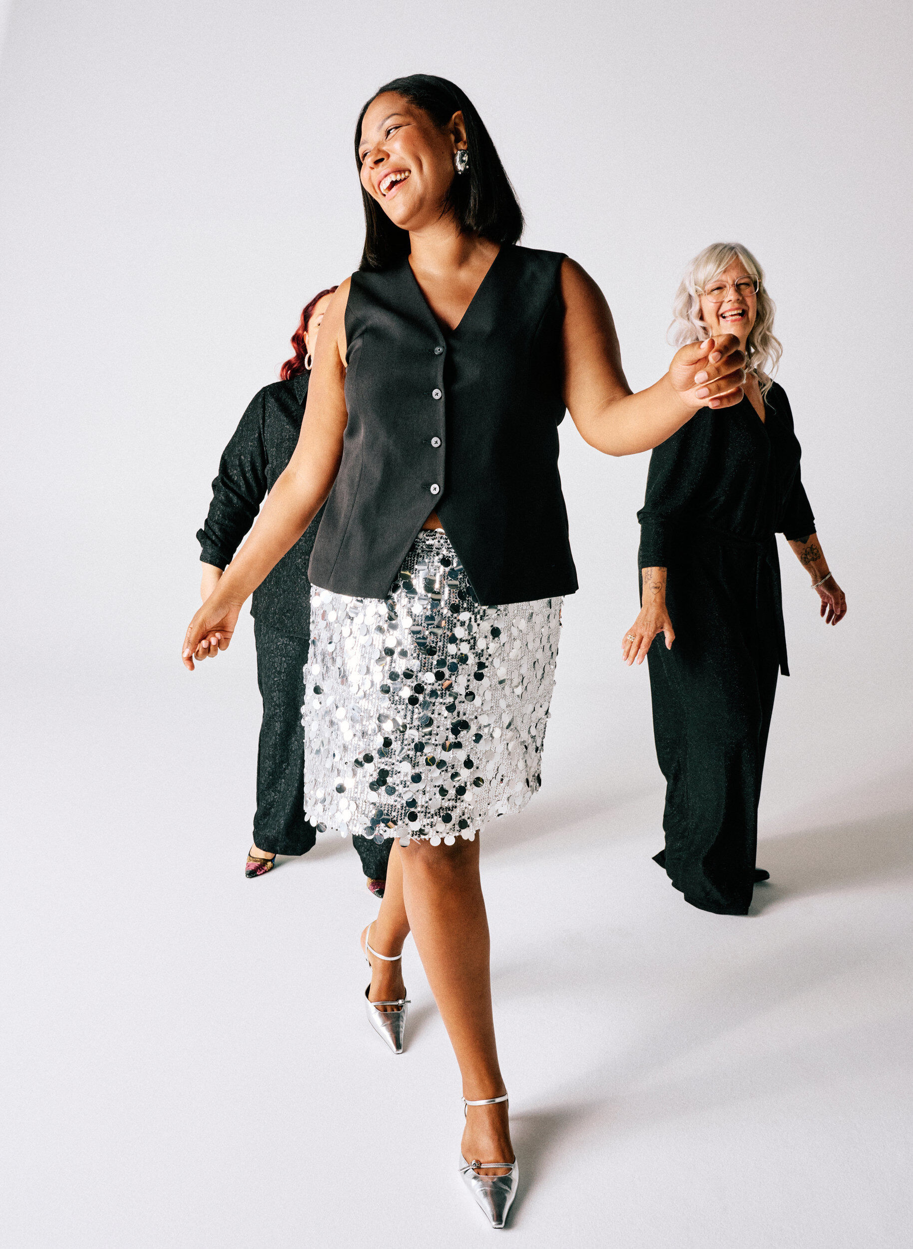 Zizzi Jupe courte &agrave; sequins avec une ceinture &eacute;lastique, Argent&eacute;, Image image number 0