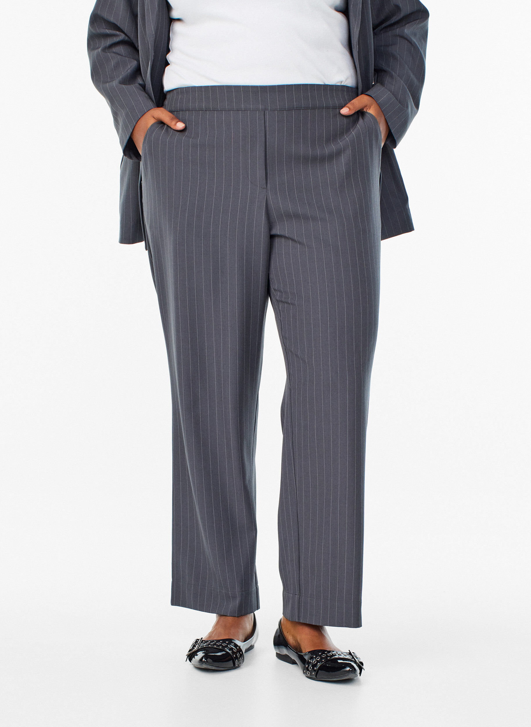 ZizziPantalon ample avec poches, Gris anthracite, Model image number 2