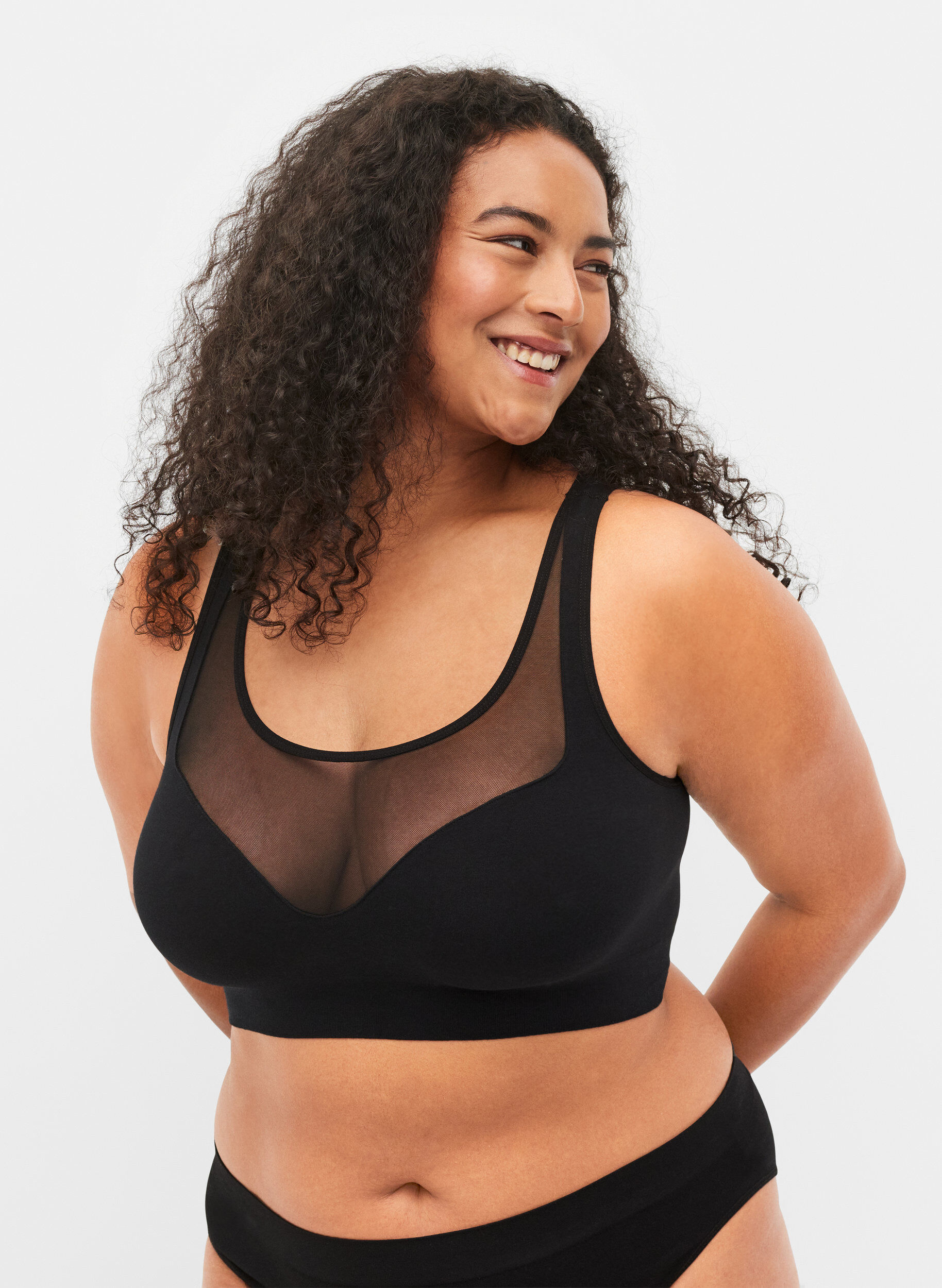 Zizzi Soutien-gorge doux avec maille, Black, Model image number 0