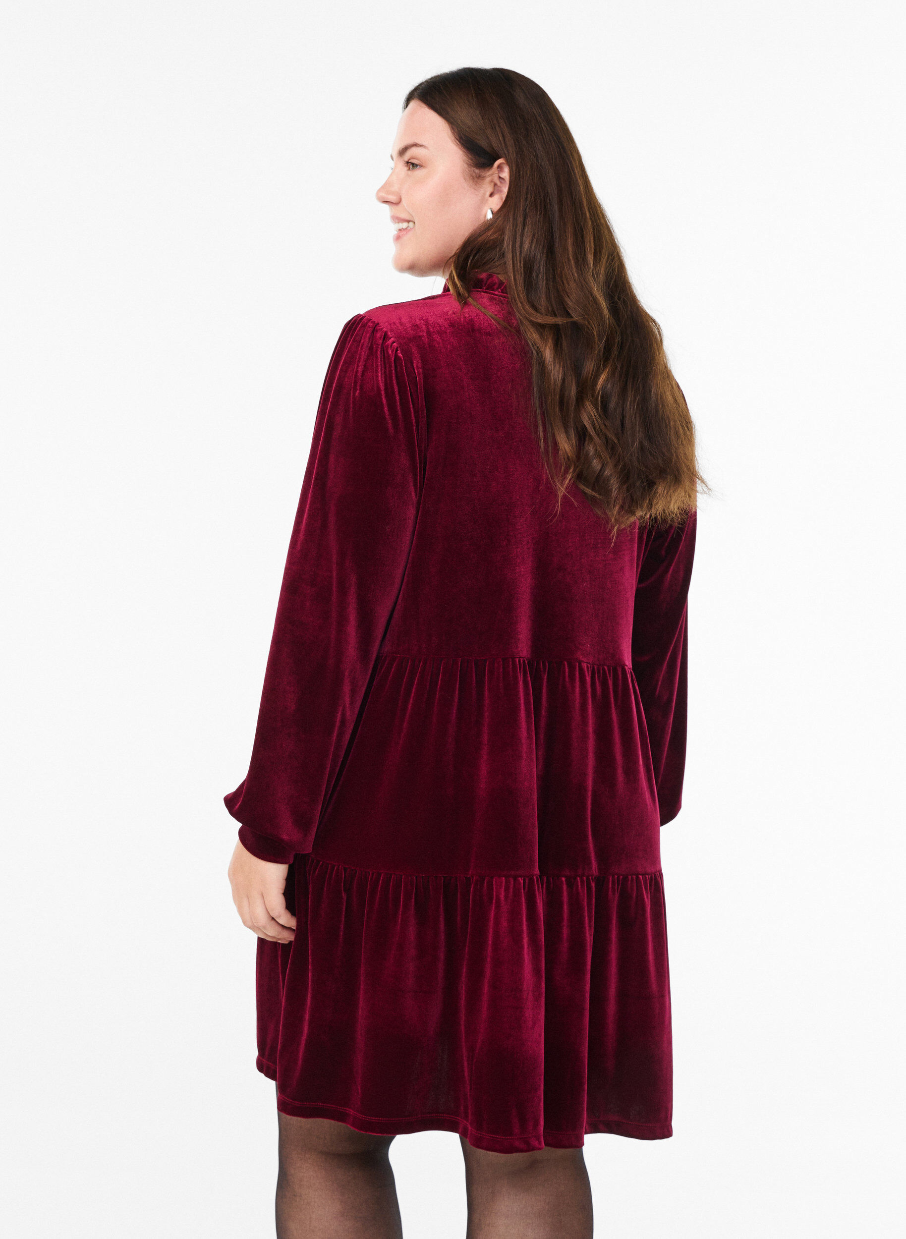 ZizziRobe courte en velours avec un col &agrave; volants et des manches longues, Rouge, Model image number 2