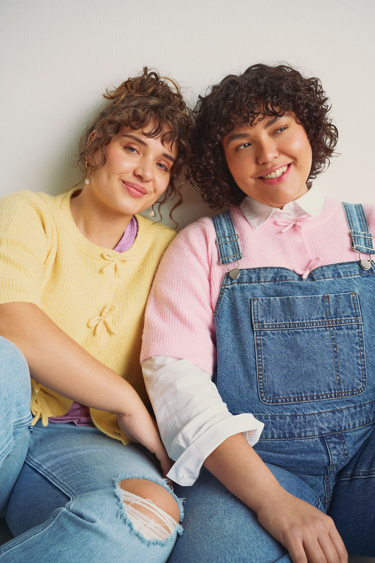 Ensembles colorés, , Model